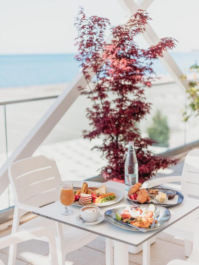 Velipojë Fishta Hotel & Apartments מראה חיצוני תמונה